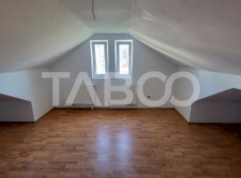 Apartament tip mansarda de vanzare 69 mpu in zona Rahovei