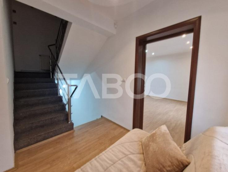 Casa de inchiriat 5 camere 2 bai 180 mpu si loc parcare in Sibiu