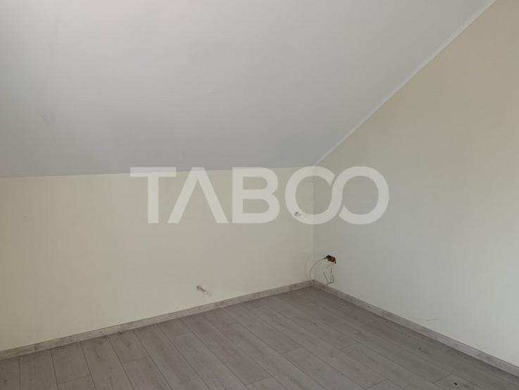 Apartament decomandat 4 camere 84 mpu 2 bai zona Mihai Viteazu Sibiu