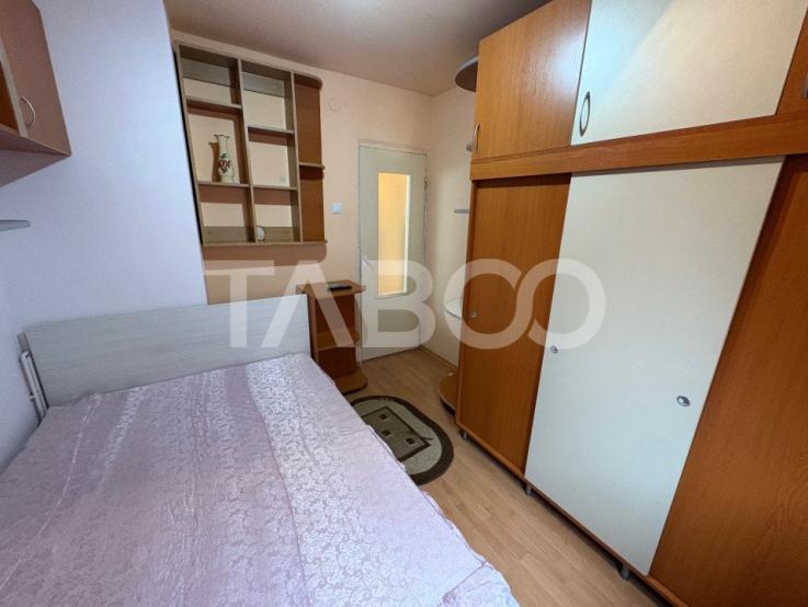 Apartament de inchiriat 3 camere decomandate 56 mpu Vasile Aaron Sibiu