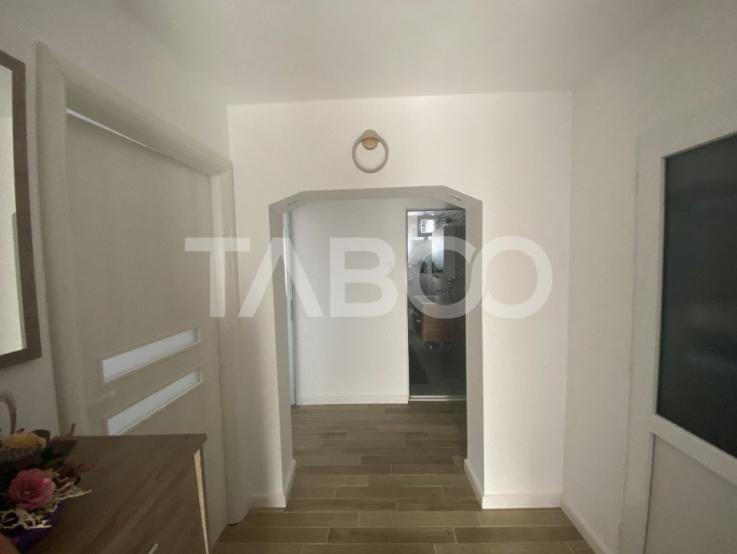 Apartament renovat 3 camere 60 mpu mobilat utilat Centru Alba Iulia 