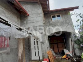 Casa de vanzare individuala 500 mp teren zona Gusterita Sibiu