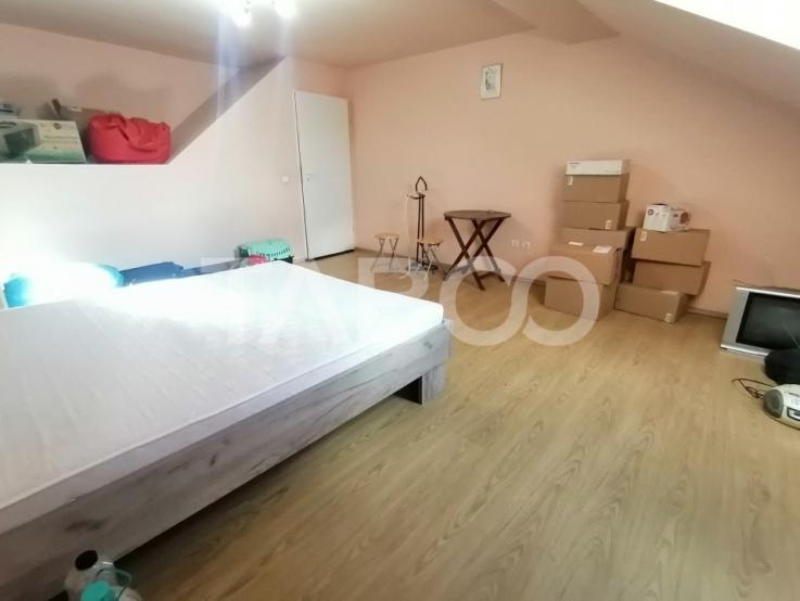 Apartament decomandat cu 4 camere 110 utili 2 bai balcon Tilisca Sibiu