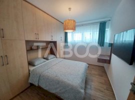 Apartament de inchiriat cu 3 camere si balcon langa centru