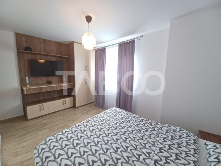 Apartament de inchiriat cu 3 camere si balcon langa centru