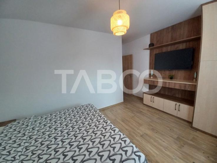 Apartament de inchiriat cu 3 camere si balcon langa centru