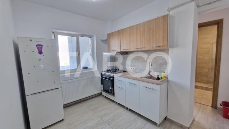 Apartament 2 camere de inchiriat la etajul 2 cu balcon zona Siretului