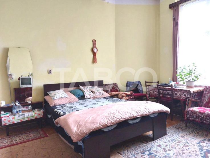 Garsoniera de vanzare la vila 36 mp gradina 89 mp str Dumitru Bagdazar