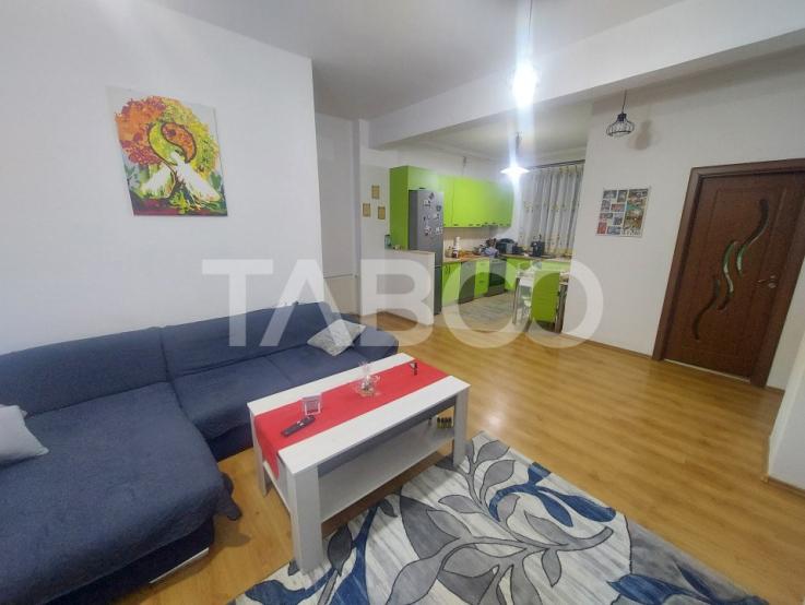 Apartamant de vanzare 3 camere decomandate balcon zona Turnisor Sibiu