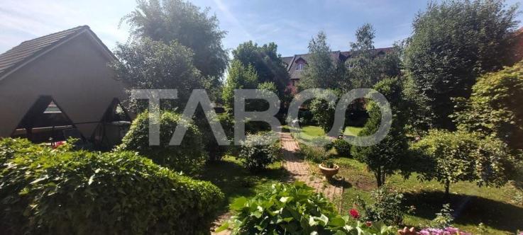 Casa 5 camere cu garaj si teren 961 mp de vanzare Sibiu zona Centrala