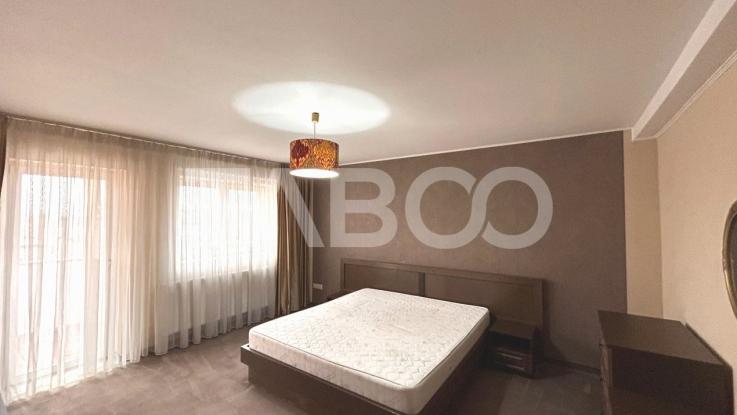 Apartament de vanzare cu 3 camere loc de parcare 2 bai balcon in Sibiu