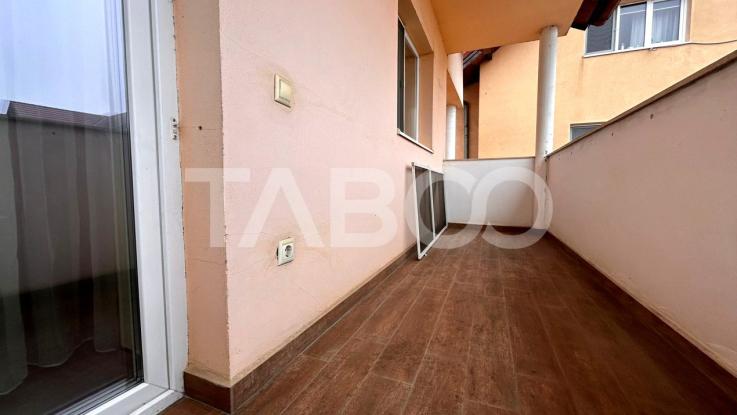 Apartament de vanzare cu 3 camere loc de parcare 2 bai balcon in Sibiu