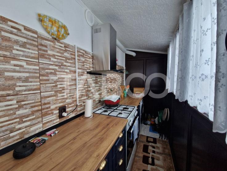 Apartament de vanzare  54 mpu 3 camere zona Mihai Viteazul