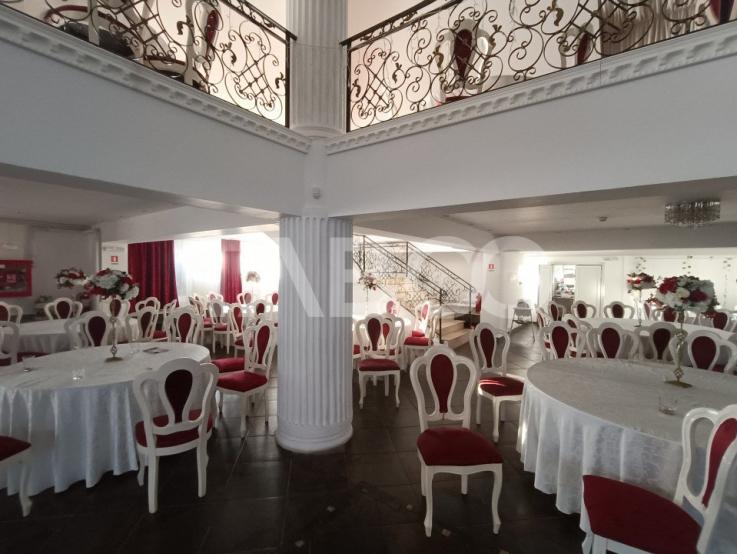 Spatiu pretabil sala evenimente 1000 mpu restaurant parcare Alba Iulia