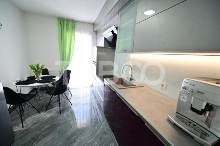 Apartament modern de inchiriat cu 2 camere si parcare City Residence