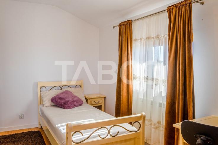 Apartament de vanzare cu 3 camere 87 mpu 2 balcoane Terezian Sibiu 