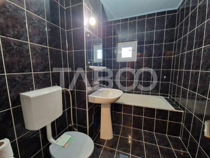 Apartament 3 camere de inchiriat 2 balcoane lift Terezian Sibiu