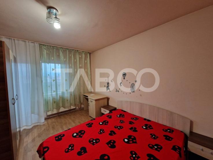 Apartament 3 camere de inchiriat 2 balcoane lift Terezian Sibiu