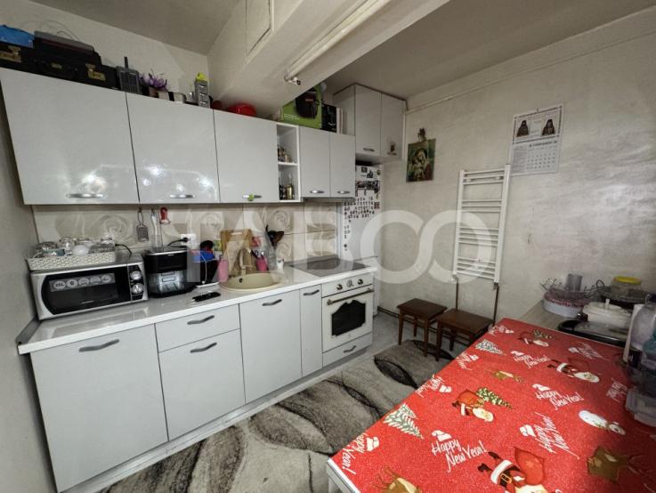 Apartament cu 2 camere 42 mpu cu pivnita langa Cedonia Sibiu