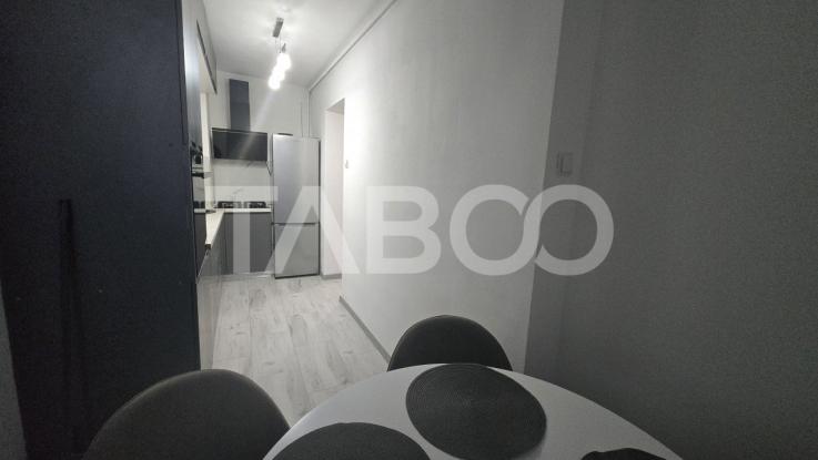 Apartament 2 camere de vanzare decomandat 50 mp zona Strand Sibiu