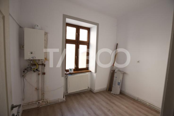 Spatiu comercial de inchiriat 75mpu in zona centrala Sibiu