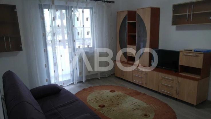 Apartament de inchiriat cu 3 camere in zona Mihai Viteazul