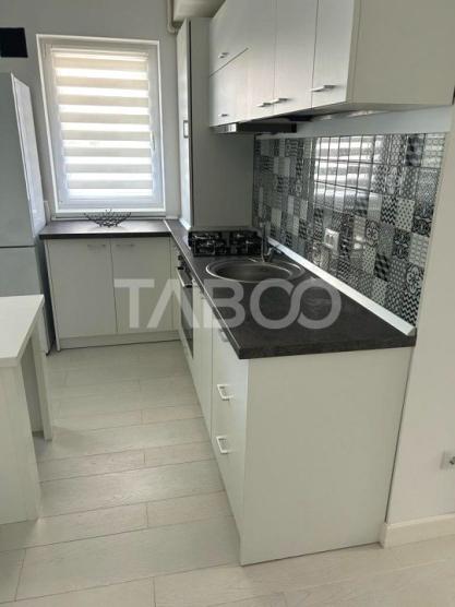 Apartament modern cu 2 camere balcon si parcare zona Doamna Stanca