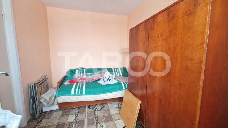 Apartament de vanzare 2 camere si balcon Mihai Viteazul