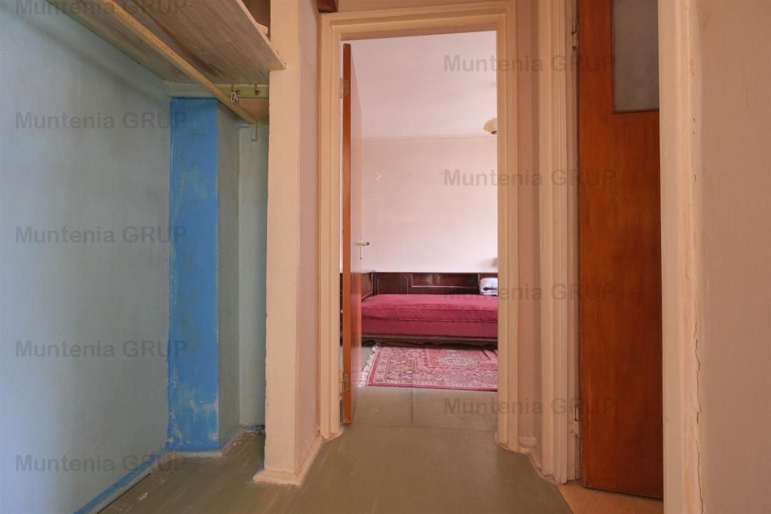 IULIU MANIU - Gorjului, stradal, apartament 2 camere in bloc reabilitat, etaj 3