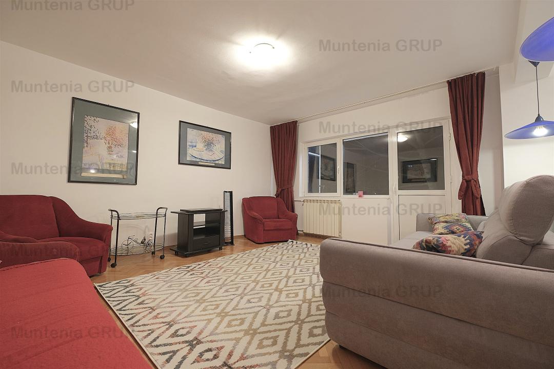 Barbu Vacarescu - Str. Opanez, in bloc 1992 la etajul 1, apartament 3 camere