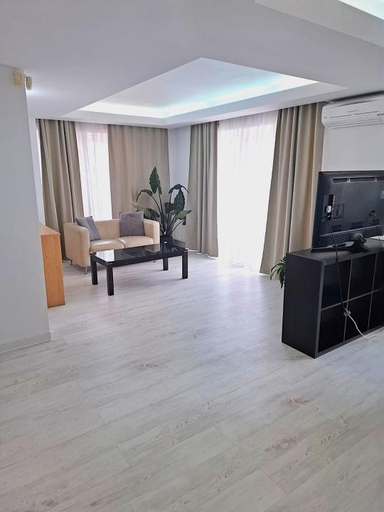 Herastrau - Nordului, apartament 4 camete LUX, etaj 4