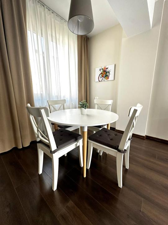 Vitan Mall (adiacent), apartament 2 camere 79 mp. - Lux in bloc 2010