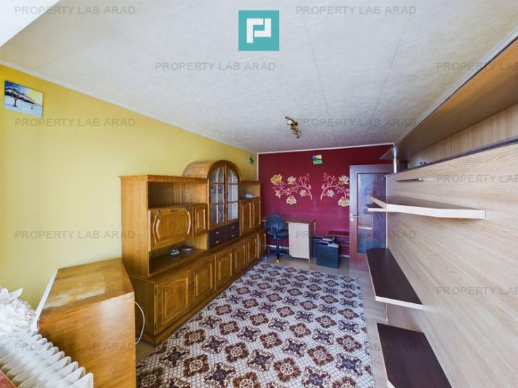 Apartament cu 3 camere de închiriat - Lebăda