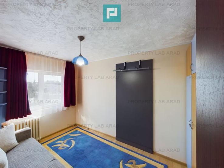 Apartament cu 3 camere de închiriat - Lebăda