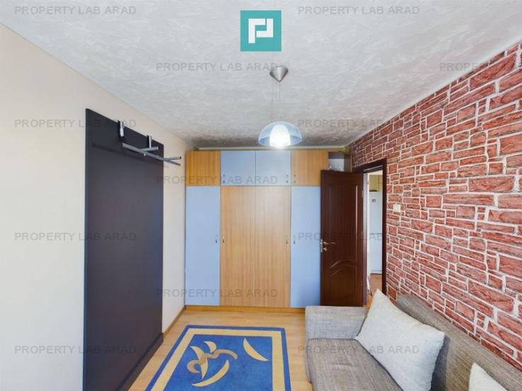 Apartament cu 3 camere de închiriat - Lebăda