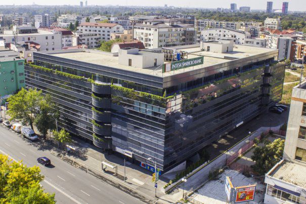 Proprietarii McDonald’s din România au cumpărat o clădire închiriată de un spital privat